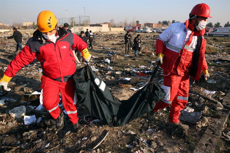 Murieron todos a bordo del avión ucraniano estrellado en Teherán
