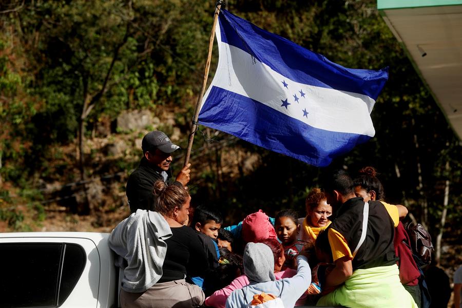 EEUU advierte a migrantes hondureños que serán "detenidos y deportados"