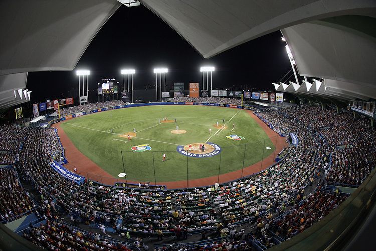 Serie del Caribe se mantiene en San Juan pese a la actividad sísmica