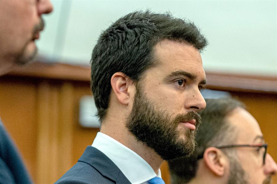 Defensa de Pablo Lyle pide que se le permita viajar a México