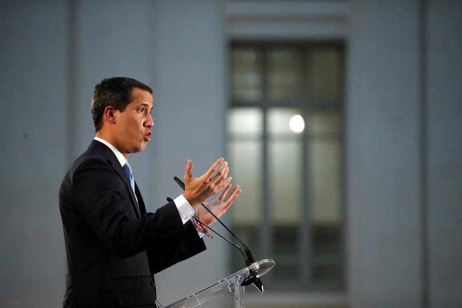 Guaidó avala contactos de Canadá con Cuba para resolver la crisis