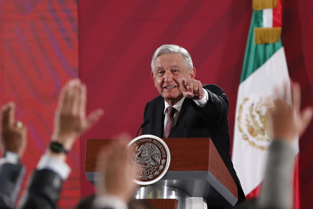 López Obrador quiere evitar peleas con EEUU