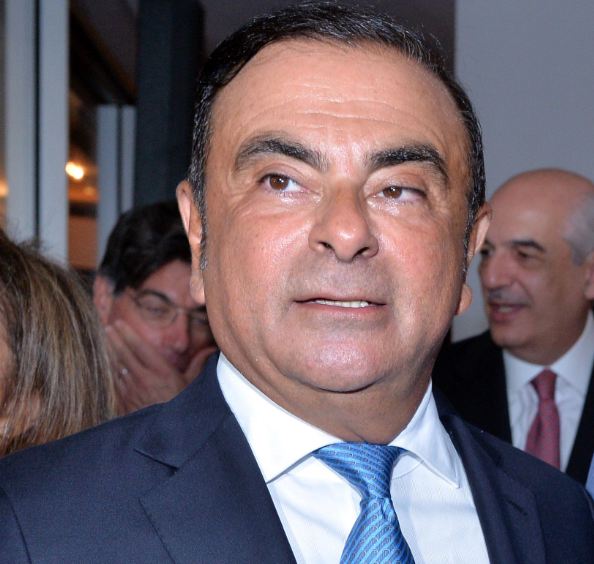 Interpol lanza orden de búsqueda contra Carlos Ghosn y pide su arresto al Líbano