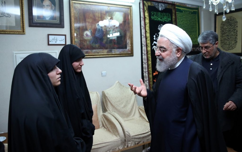 El presidente de Irán prometió vengar la sangre de Soleimaní