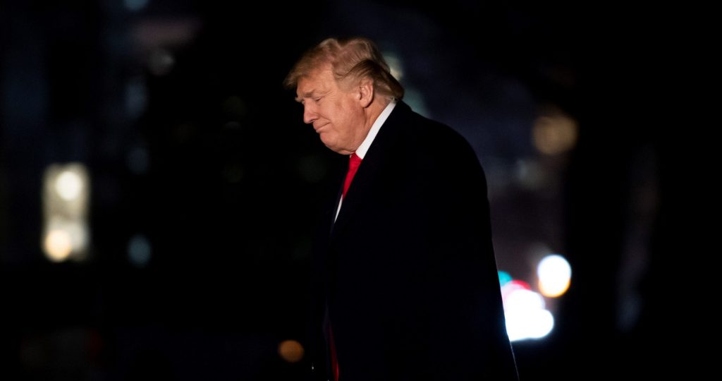 Los demócratas piden destituir a Trump: "No podemos esperar a las elecciones"