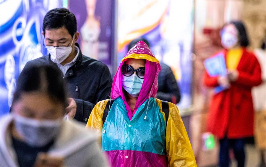 Estudio indica que el coronavirus no se pasa al feto al final del embarazo