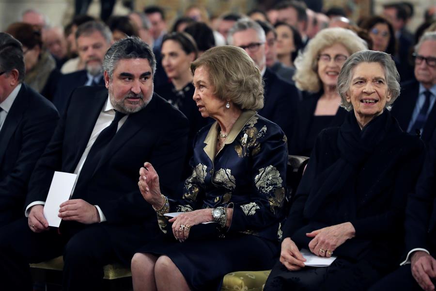 Reina Sofía asiste en Atenas a la presentación de los diarios de su madre