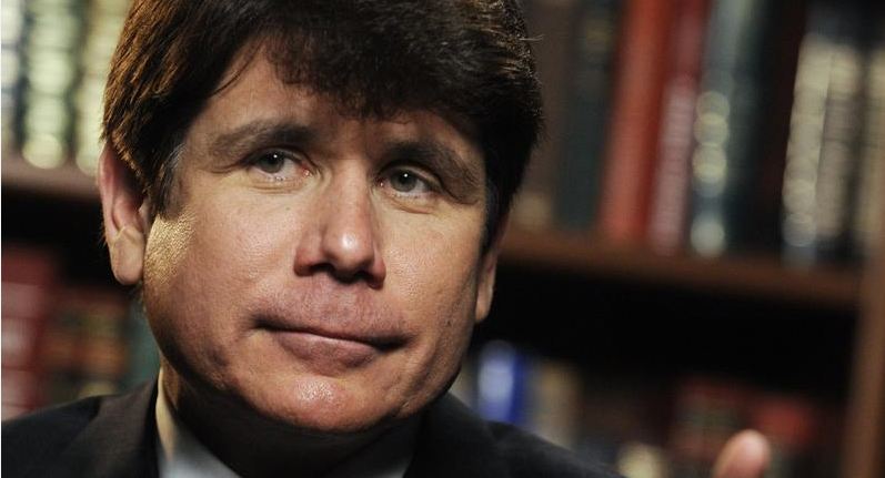 Trump indultó a Rod Blagojevich por intentar vender escaño de Obama
