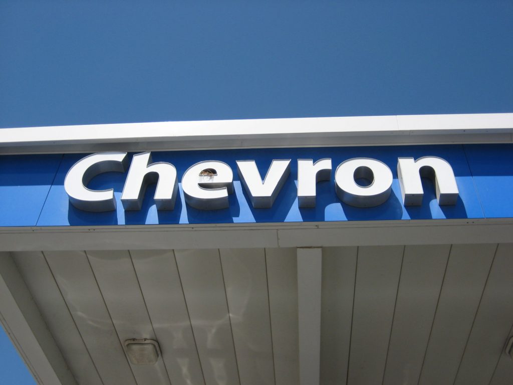 EEUU amenaza con sanciones a Repsol, Chevron y Rosneft por Venezuela