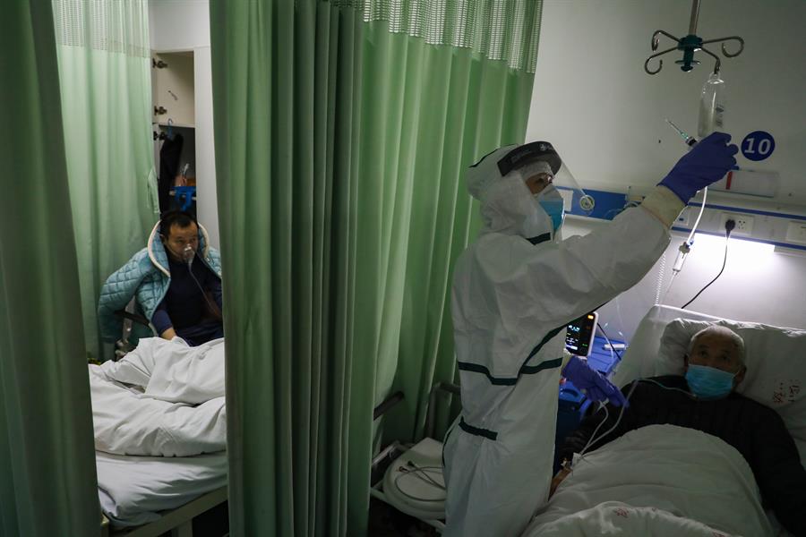 Fallece un estadounidense en Wuhan por coronavirus