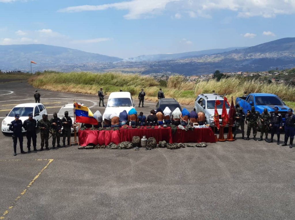 Venezuela capturó a 14 supuestos miembros de Los Rastrojos