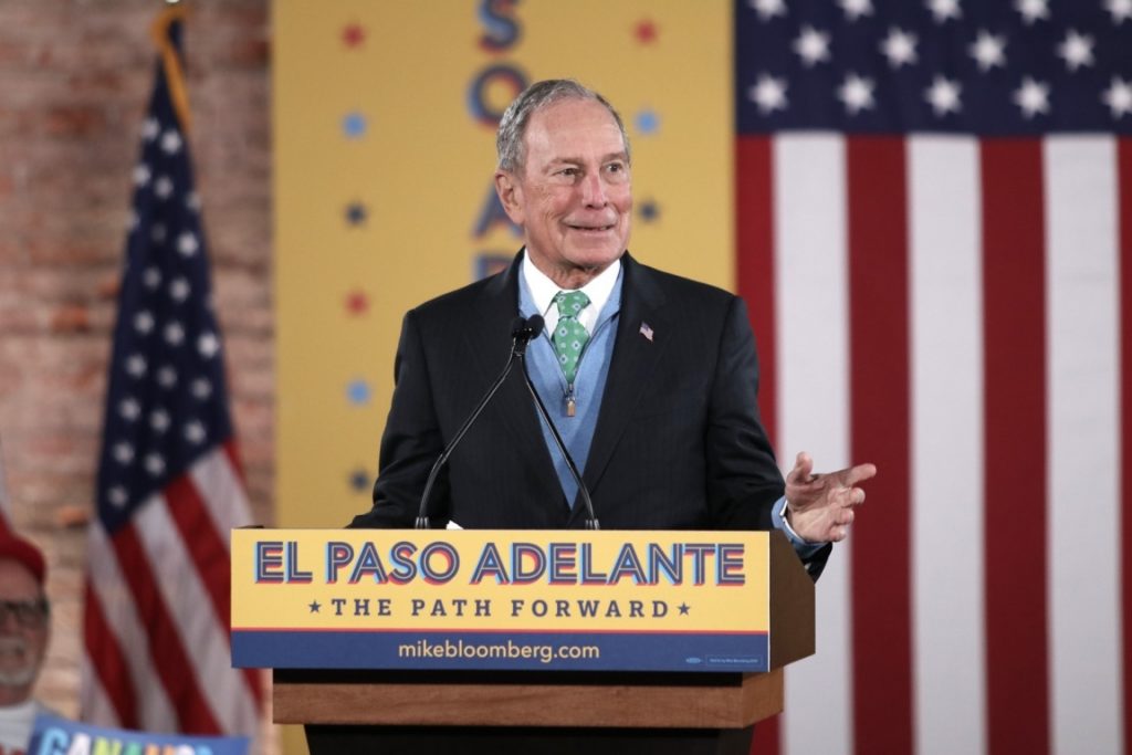 Bloomberg doblará su gasto en anuncios tras el caos en los caucus de Iowa