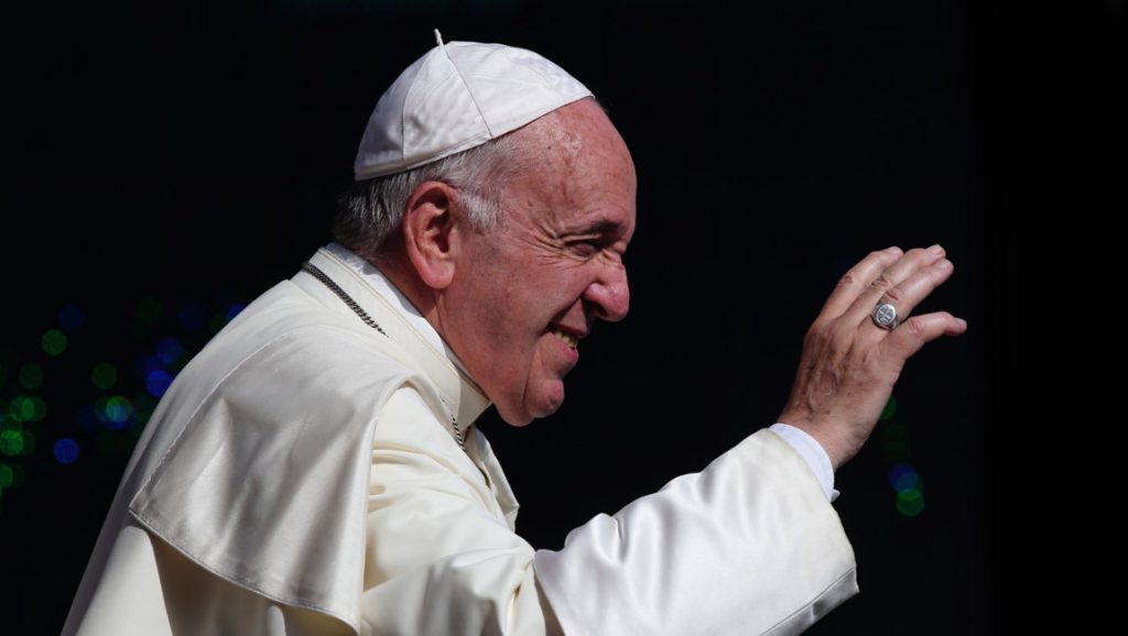 El Papa: "Las 50 personas más ricas del mundo podrían salvar millones de vidas cada año"