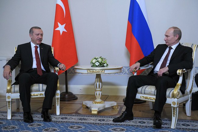 Erdogan y Putin pactan reducir las hostilidades en Idlib