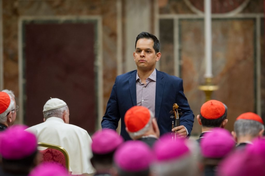 Vaticano crea un grupo de expertos para ayudar a preparar pautas sobre abusos