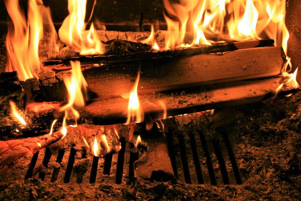 Dos niños mueren en un incendio al recalentarse una tableta en Nicaragua