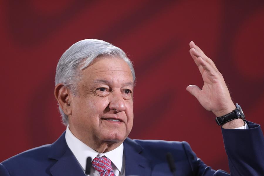 López Obrador asegura que no puede ponerse en cuarentena