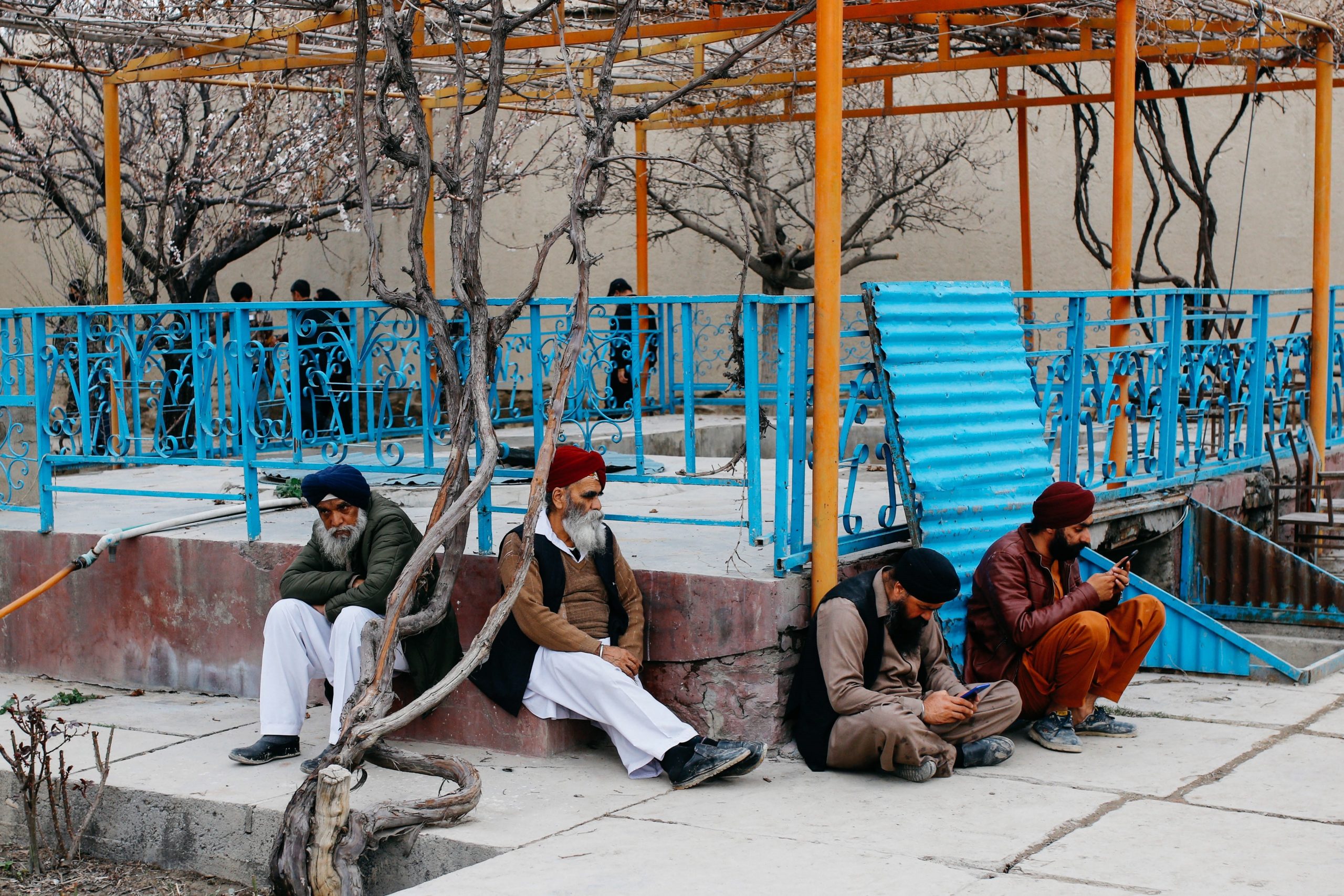 Talibanes vuelven a Kabul para pactar liberaciones tras 19 años de ausencia