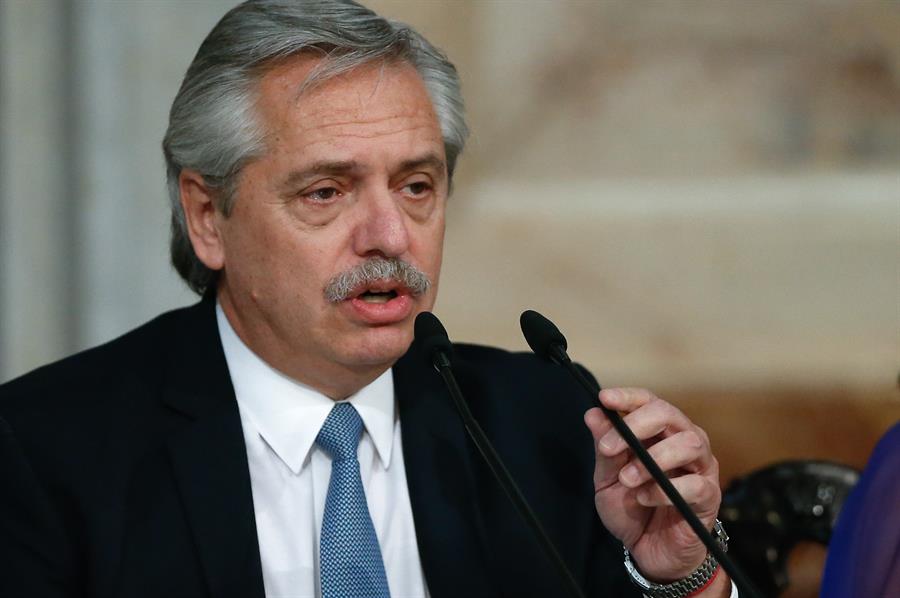Mandatario presentará proyecto para legalizar aborto en Argentina