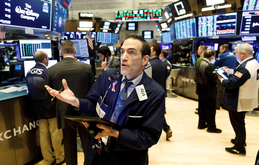 Wall Street abrió en verde ante posible acuerdo en Washington