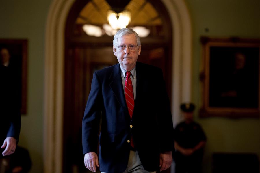 McConnell ve “muy cerca” el plan de rescate