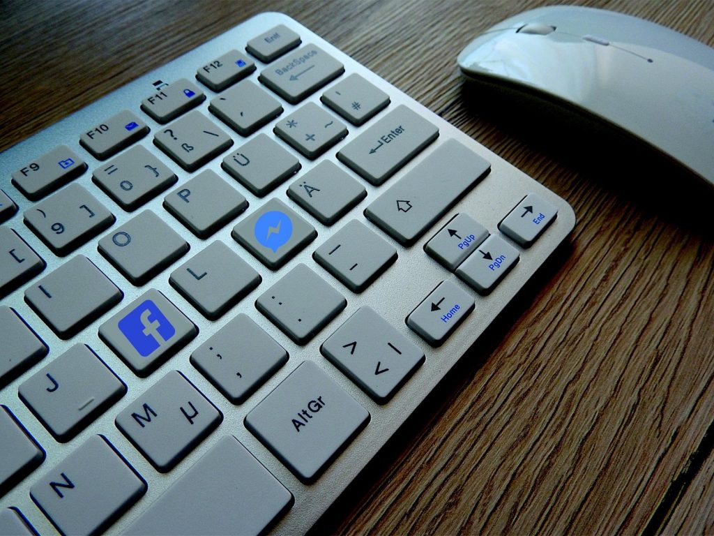 Australia demanda a Facebook por violar privacidad de usuarios