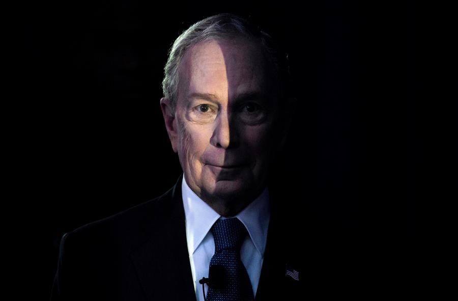 Bloomberg paga 3 minutos en TV para hablar del coronavirus