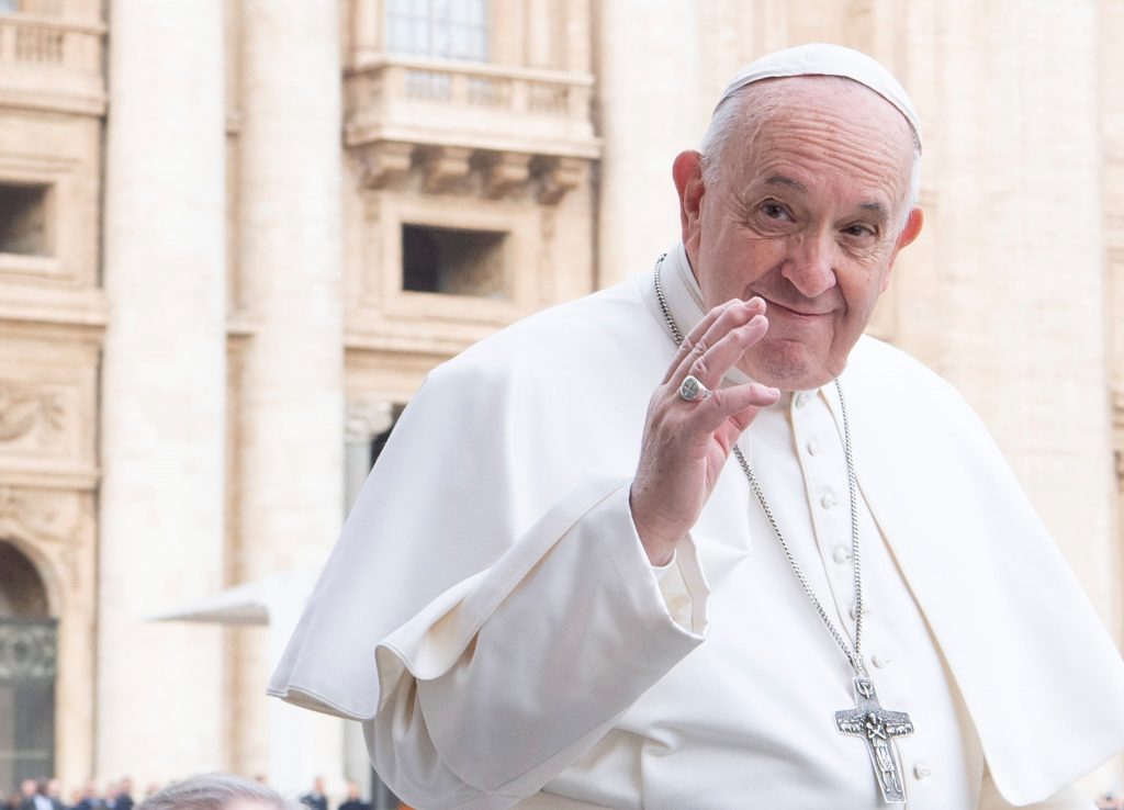 El papa dio negativo a una prueba de coronavirus