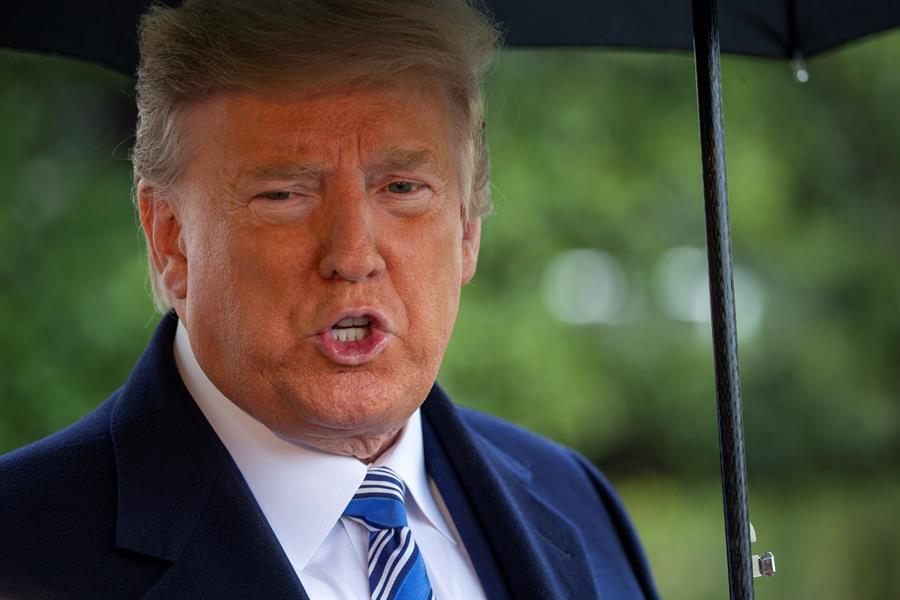 Trump anunció que EEUU seguirá almacenando petróleo