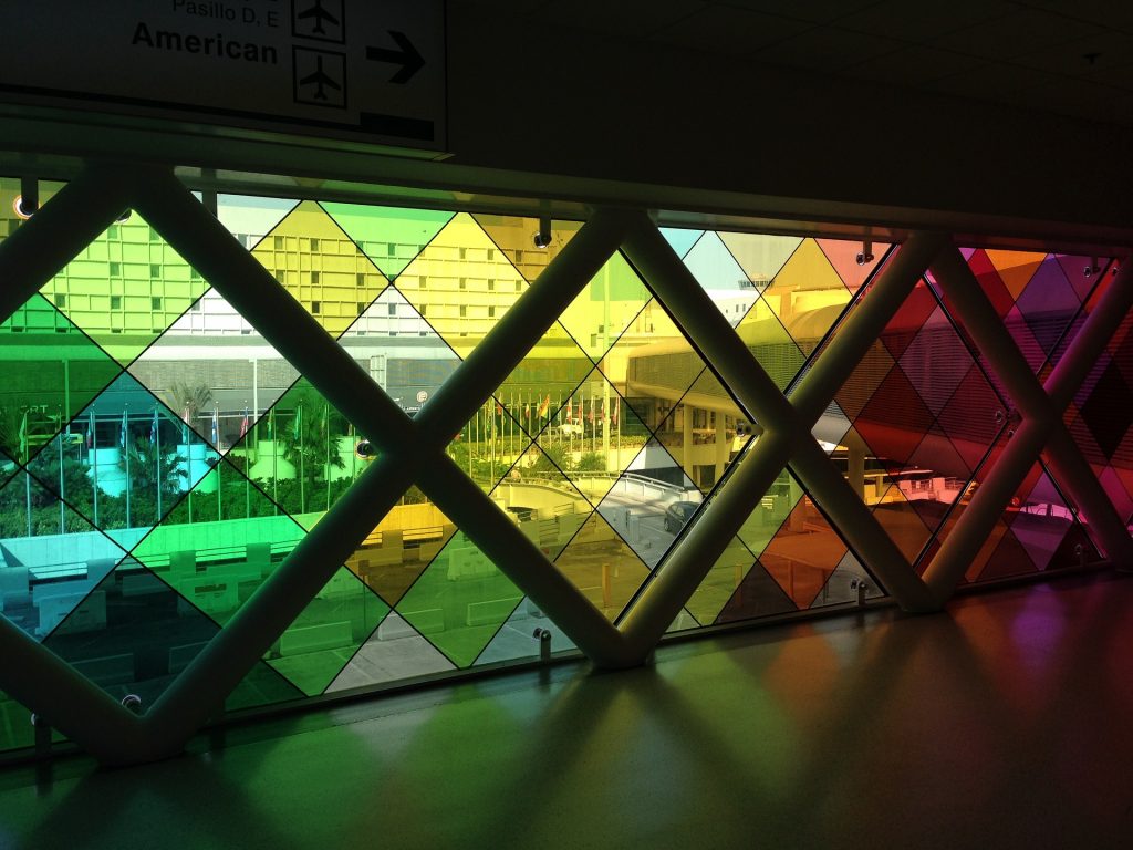 Agentes de TSA del aeropuerto de Miami contraen coronavirus