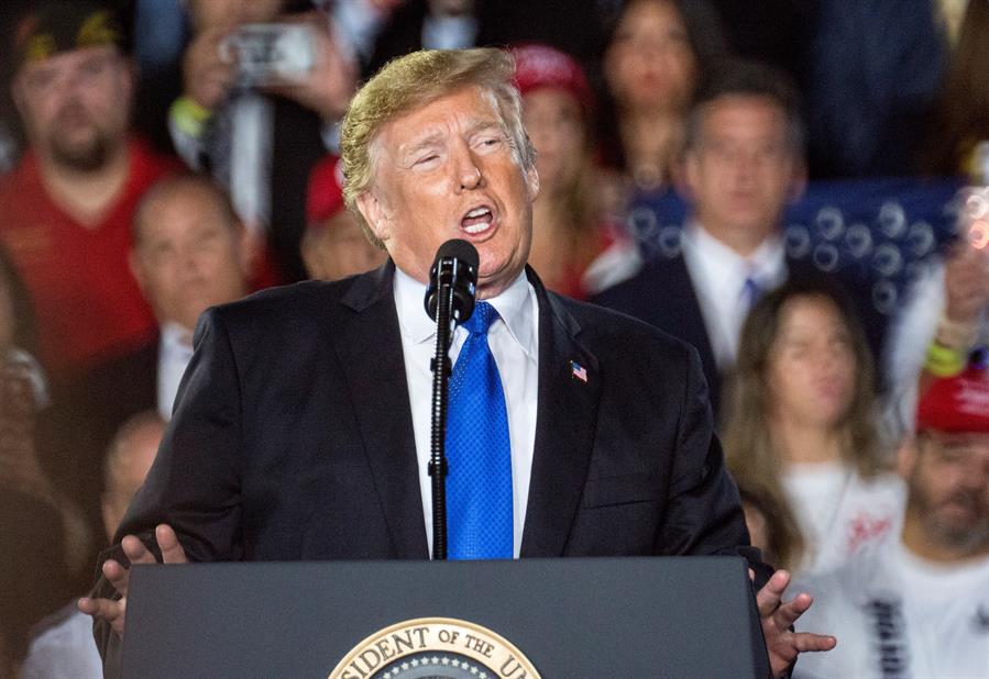 Trump: Mar-a-Lago suspende a 153 empleados por coronavirus