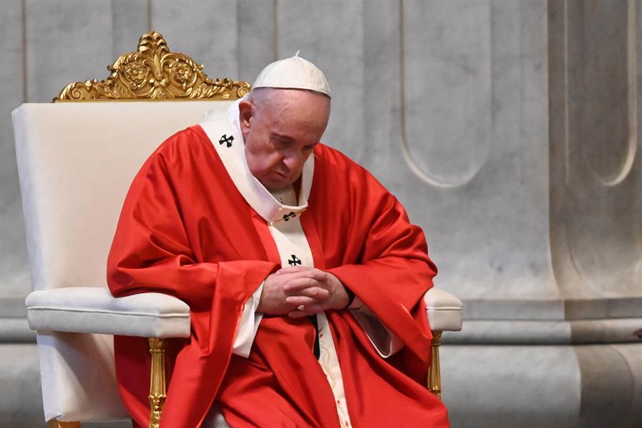 Predicador papal: "La humanidad despertó del delirio de la omnipotencia"
