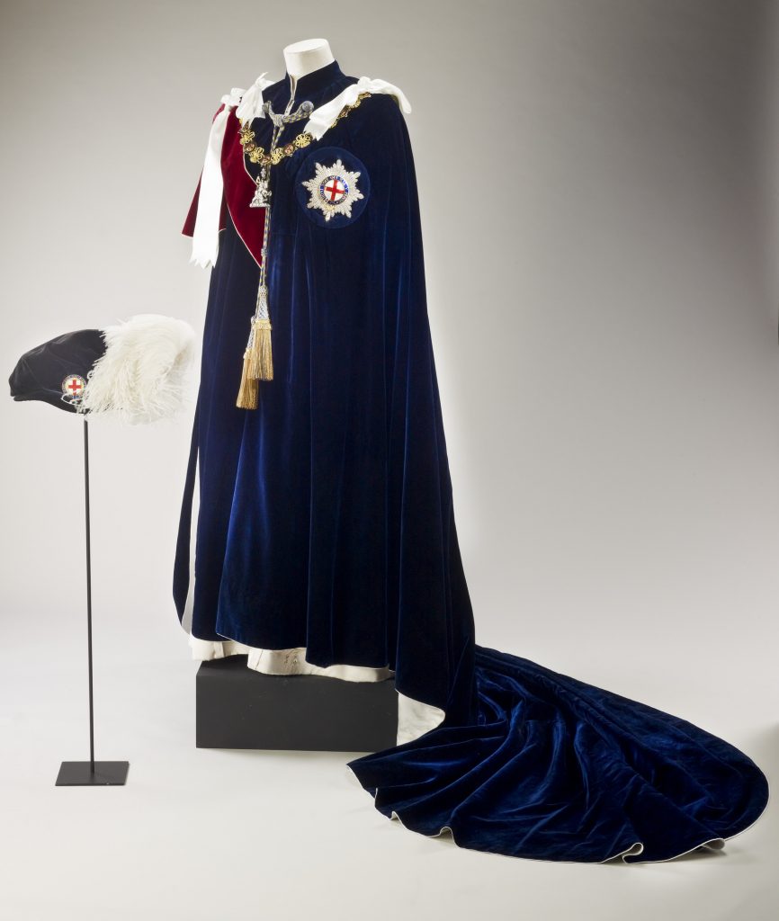 El vestuario de Isabel II de Inglaterra, otra parte de su historia