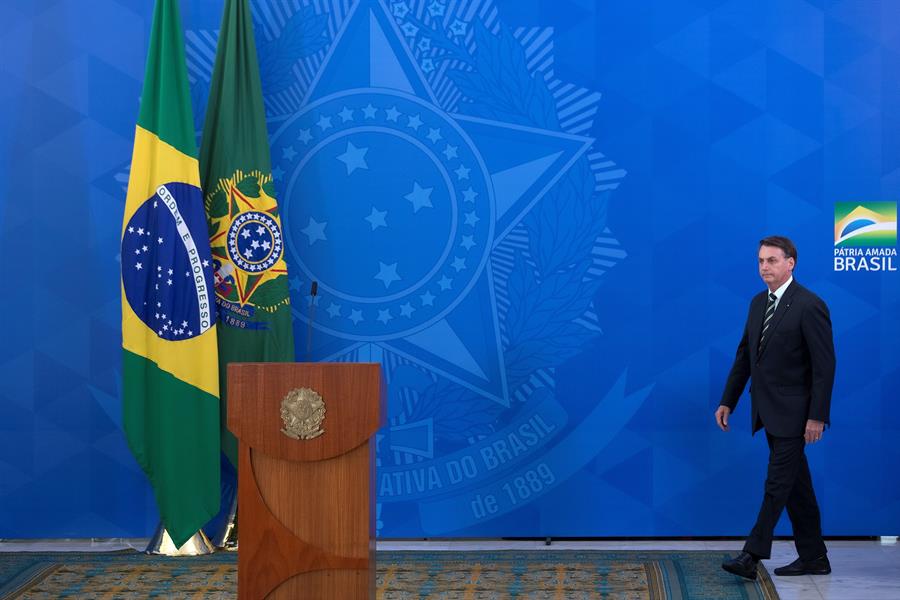 Supremo suspende designación de allegado de Bolsonaro en Policía Federal