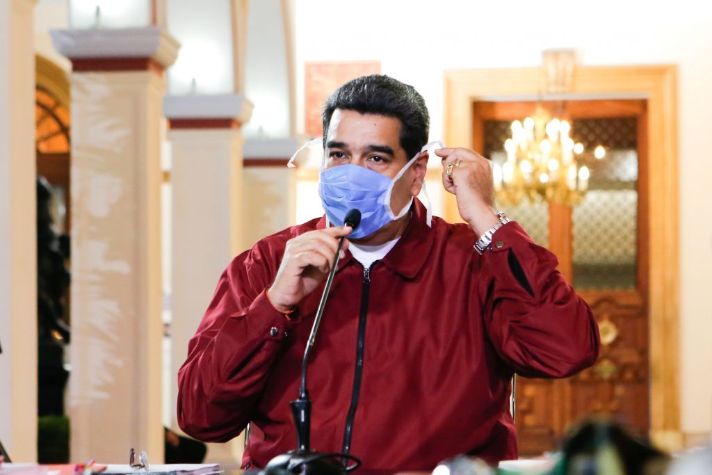 Maduro plantea modificar la cuarentena para hacer un "experimento"