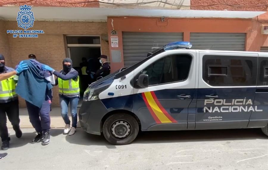Detienen en España uno de los terroristas más buscados del EI