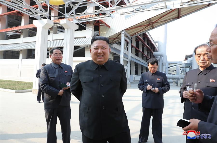 Kim Jong-un reaparece y acaba con dudas sobre su salud