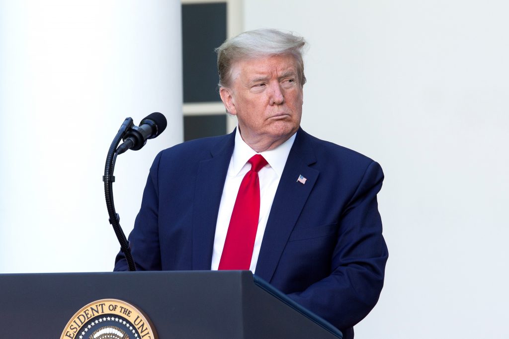 Trump sobre el desempleo: "Todos esos puestos volverán"
