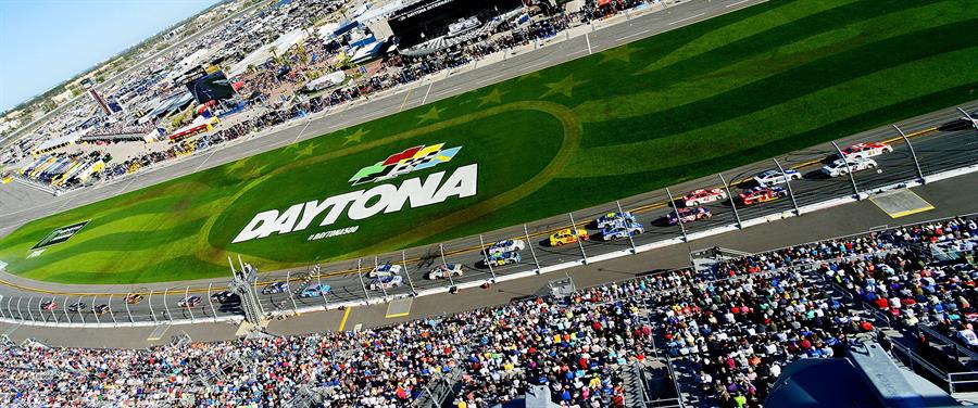NASCAR volverá en mayo con cuatro carreras