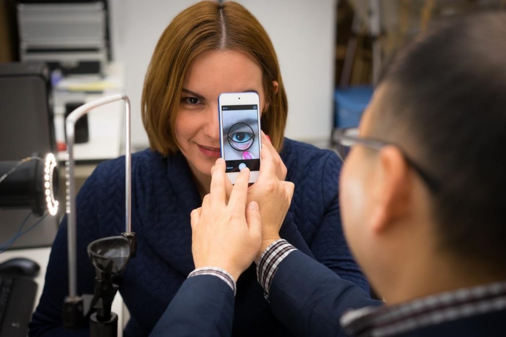 Crean app que mide hemoglobina a través del smartphone