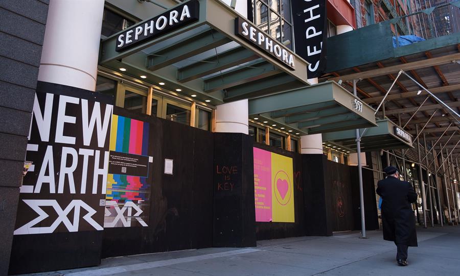 Broadway extiende el cierre de teatros hasta septiembre