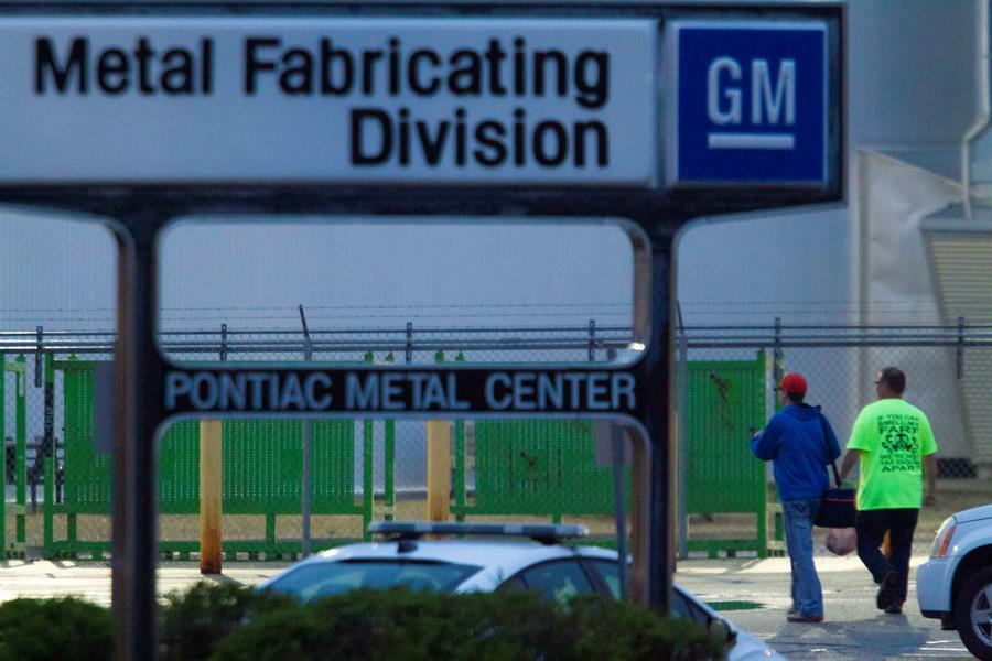 GM retrasa el aumento de la producción por la falta de componentes