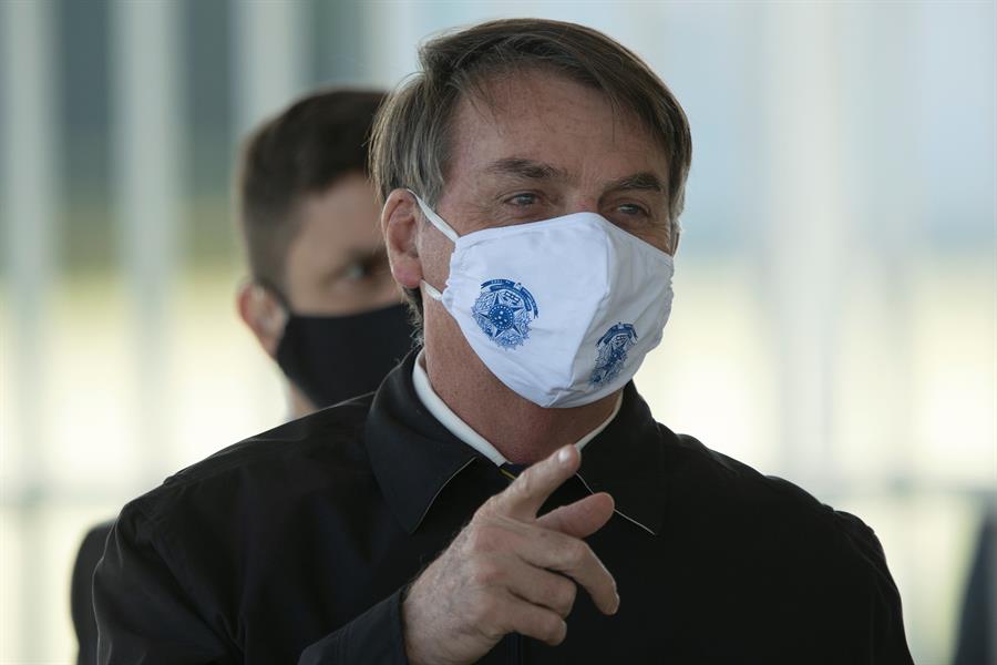 Bolsonaro da negativo de COVID-19 casi tres semanas después de ser contagiado