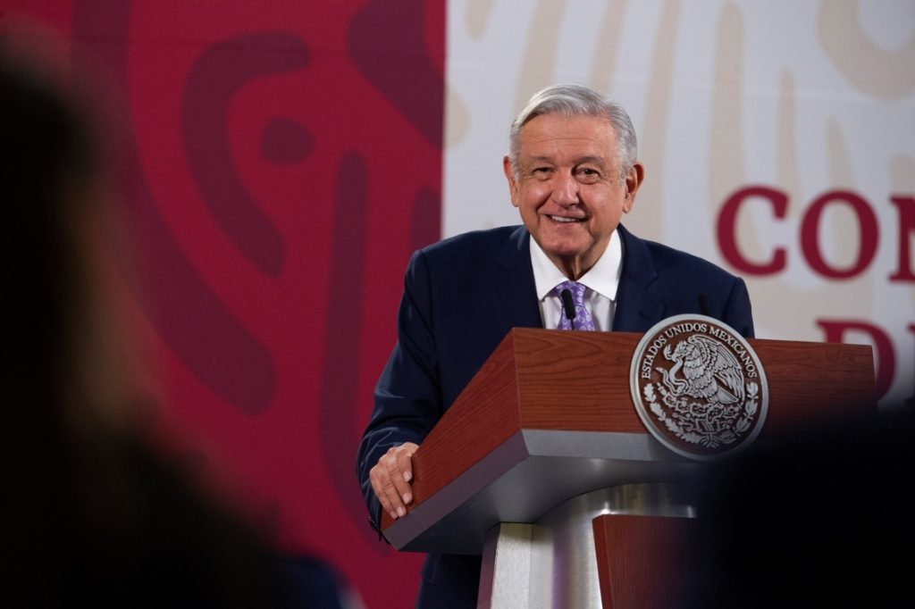 López Obrador afirmó que 90 % de llamadas de maltrato a mujeres son "falsas"