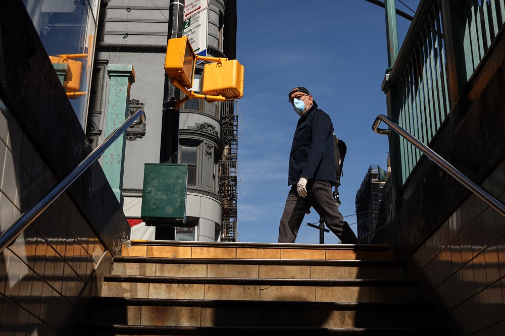 Nueva York reabrirá ciertas actividades "de bajo riesgo"