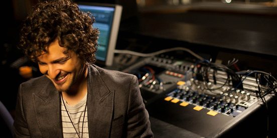 "Estaré", el nuevo tema de Tommy Torres contra la pandemia