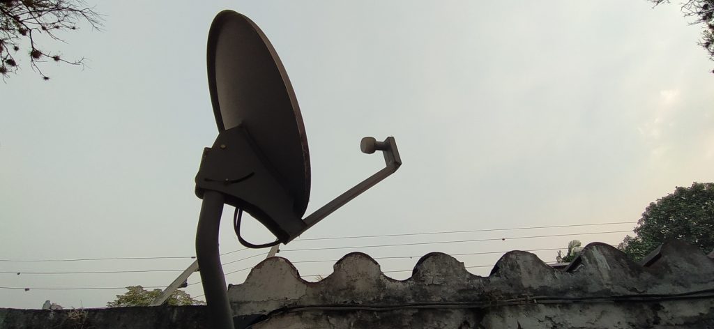 Guaidó y Maduro se atribuyen el regreso de Directv a Venezuela