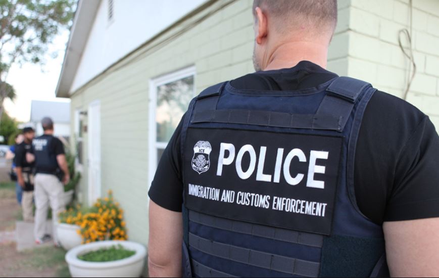 Solicitan mantener prohibición de arresto a inmigrantes en EEUU