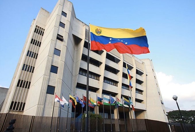 Supremo venezolano ordenó ocupación de DirecTV y restitución de la señal