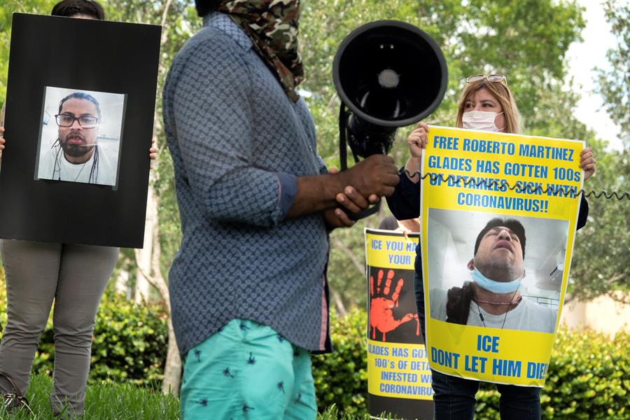 Urgen parar traslado de inmigrantes de Florida por riesgo de COVID-19